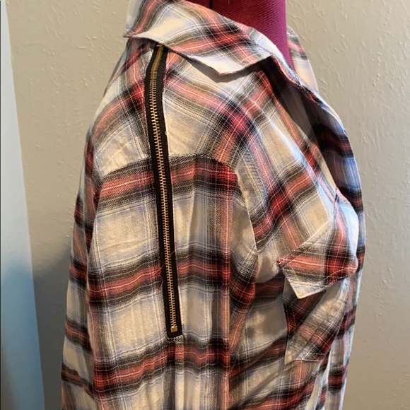 Sam Edelman plaid shirt with zipper shoulders - Picture 4 of 10